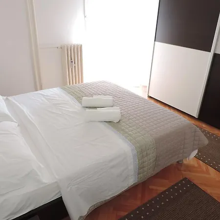 Ivana Apartamento Split